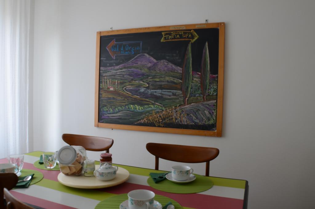 Theia Apartment Chianciano Terme Eksteriør bilde